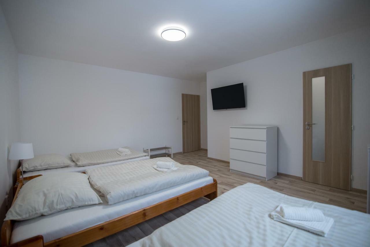 Apartment Sarka Hostka  Εξωτερικό φωτογραφία